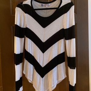 Jennifer Lopez sweater